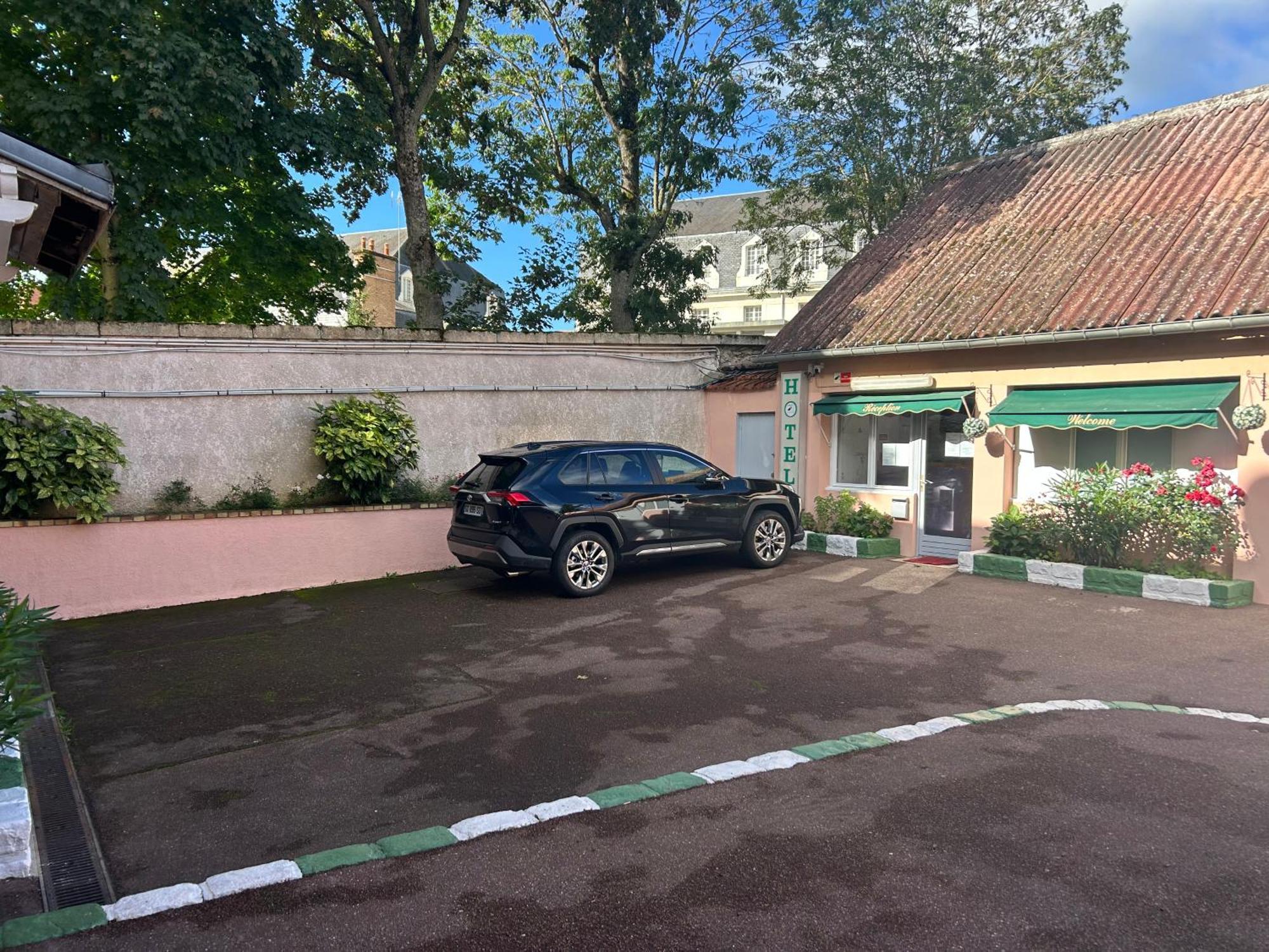 Hotel Saint - Charles Rambouillet Ngoại thất bức ảnh